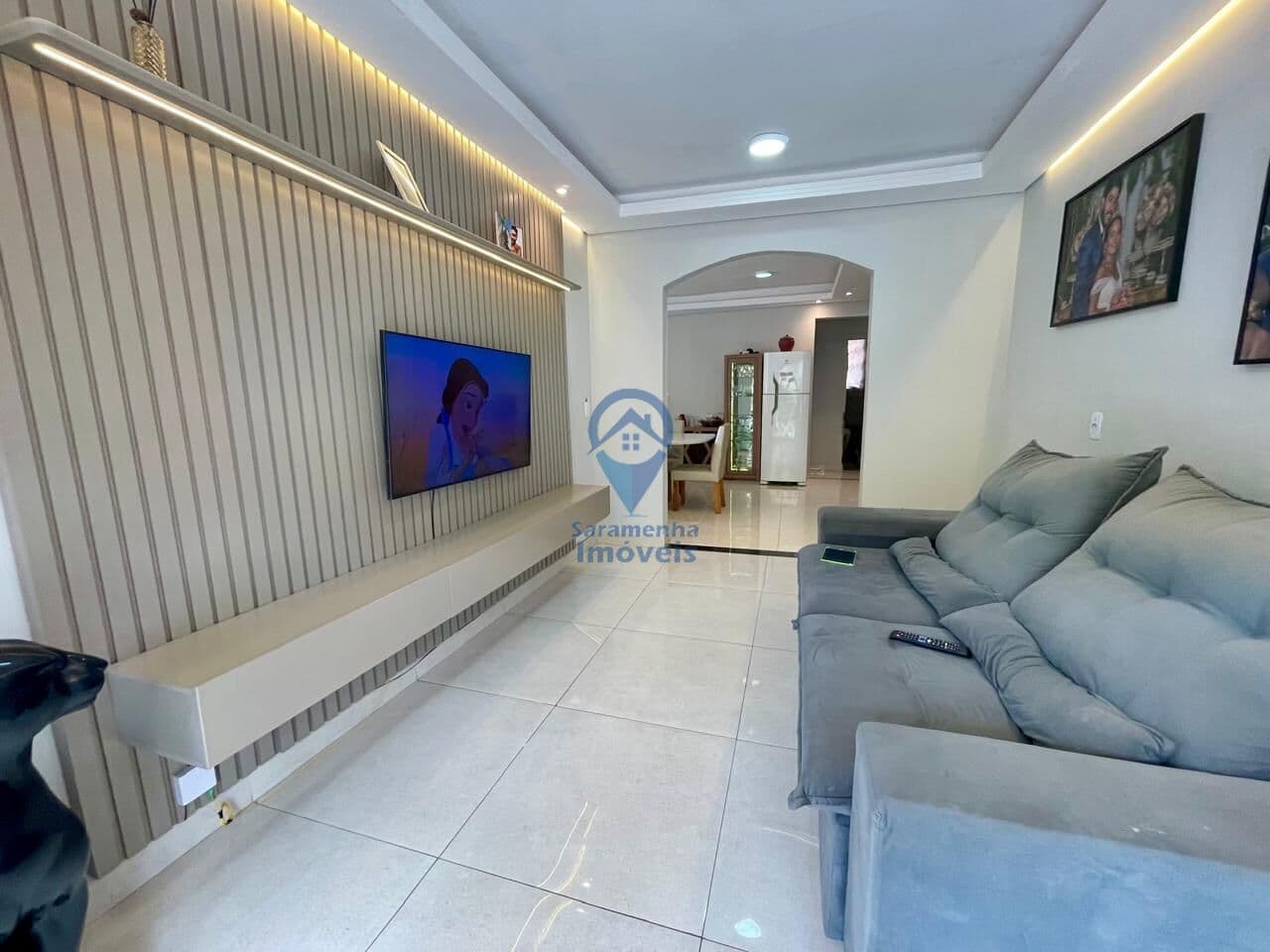 Casa à venda na região de Justinópolis!