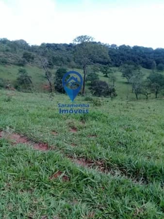 Terreno para Venda em Centro Carmópolis de Minas-MG