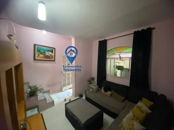 Casa Padrão para Venda em Primeiro de Maio Belo Horizonte-MG