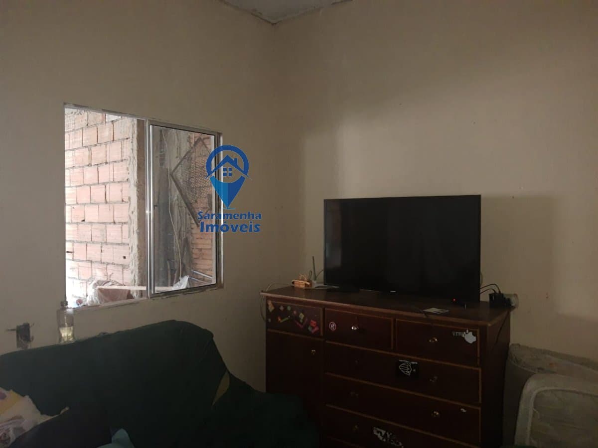 Casa Padrão para Venda em Paulo VI Belo Horizonte-MG
