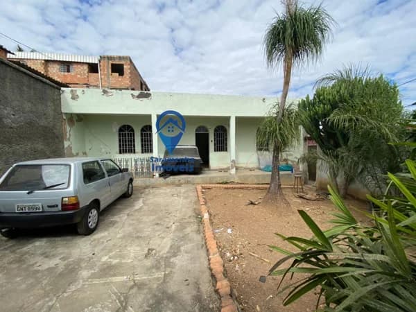 Casa Padrão para Venda em Tupi Belo Horizonte-MG