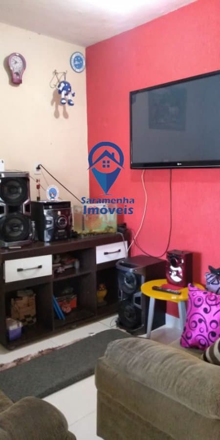 Casa Padrão para Venda em Primeiro de Maio Belo Horizonte-MG