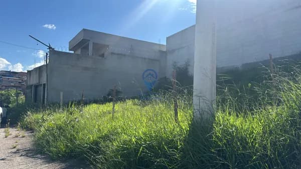 EXCELENTE OPORTUNIDADE DE LOTE NO BAIRRO VISTA DO SOL