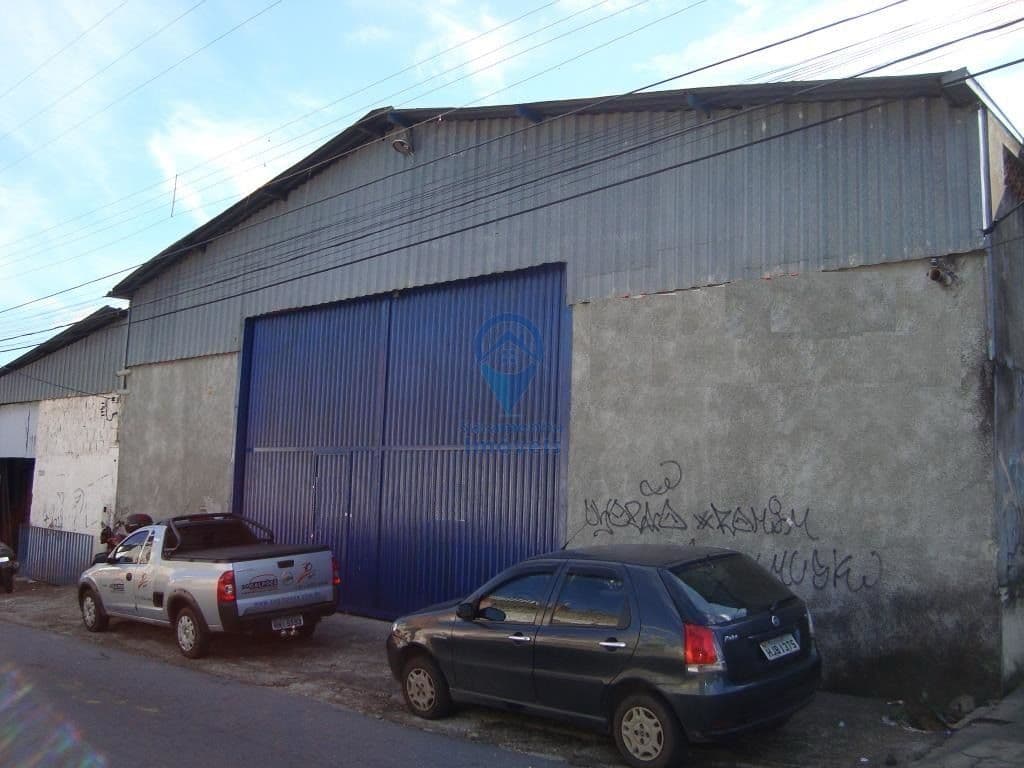 EXCELENTE OPORTUNIDADE DE UM GALPÃO NO BAIRRO SANTA CRUZGalpão Salão Comercial