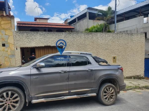Casa Padrão para Venda em Nacional Contagem-MG