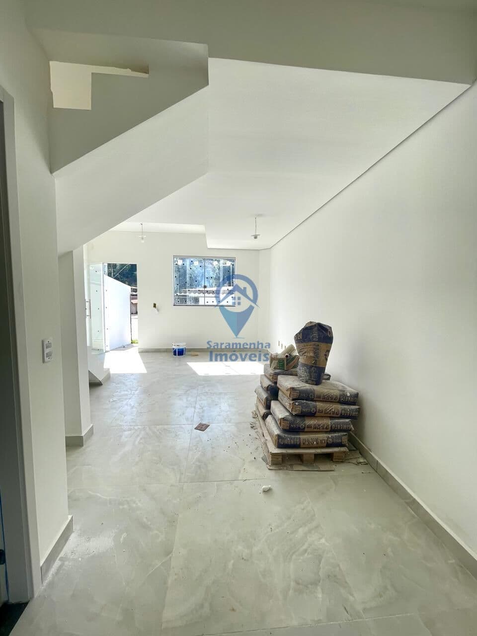 OPORTUNIDADE IMPERDÍVEL – CASA GEMINADA NOVA NO BAIRRO SANTINHO.
