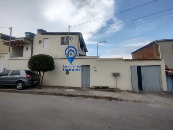 Casa Padrão para Venda em Vale das Acácias Santa Luzia-MG