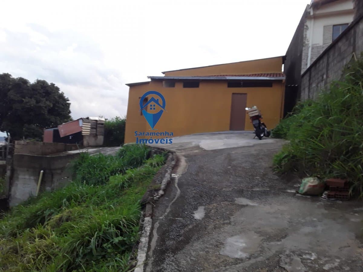 Casa Padrão para Venda em Tupi Belo Horizonte-MG
