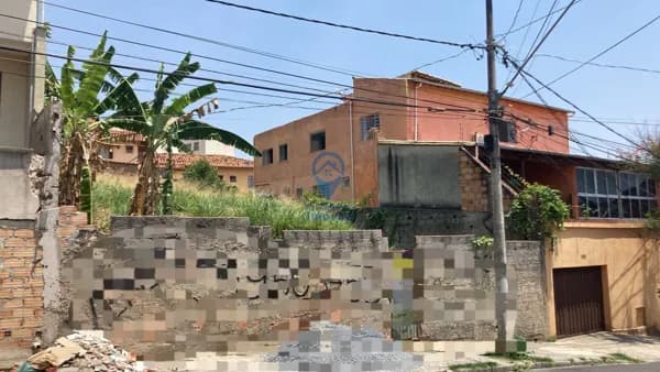 Oportunidade de lote com escritura e registro no bairro Heliópolis.