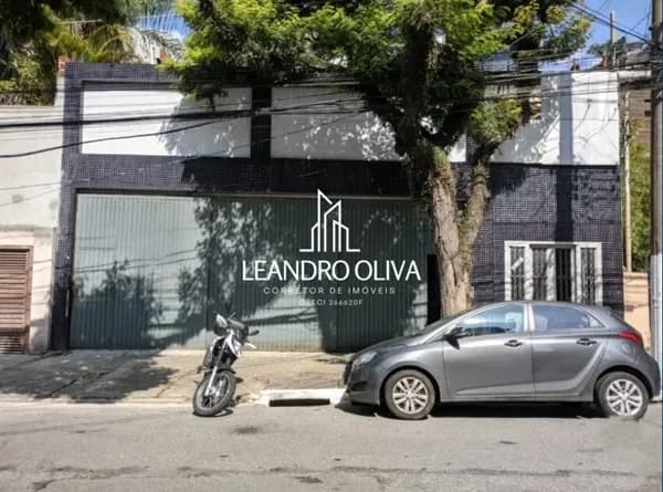 Galpão Comercial à Venda – 450 m² | Av. Armando Ferrentini