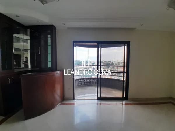 *Jardim da Saúde – Apartamento à Venda* *184 m² de área útil | 3 dormitórios (3 suítes) | 3 vagas*