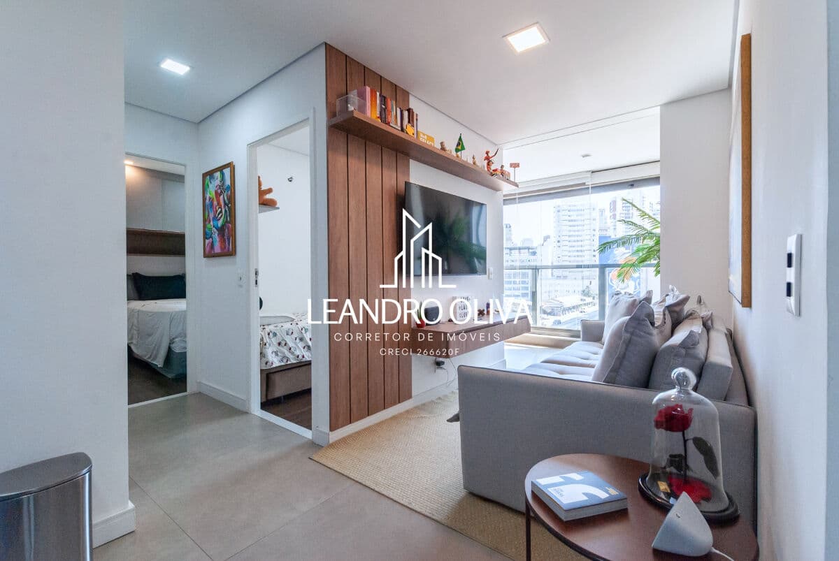 Apartamento tipo para venda em Vila Nova Conceição com 2 quartos, sendo 1 suíte, 56m²
