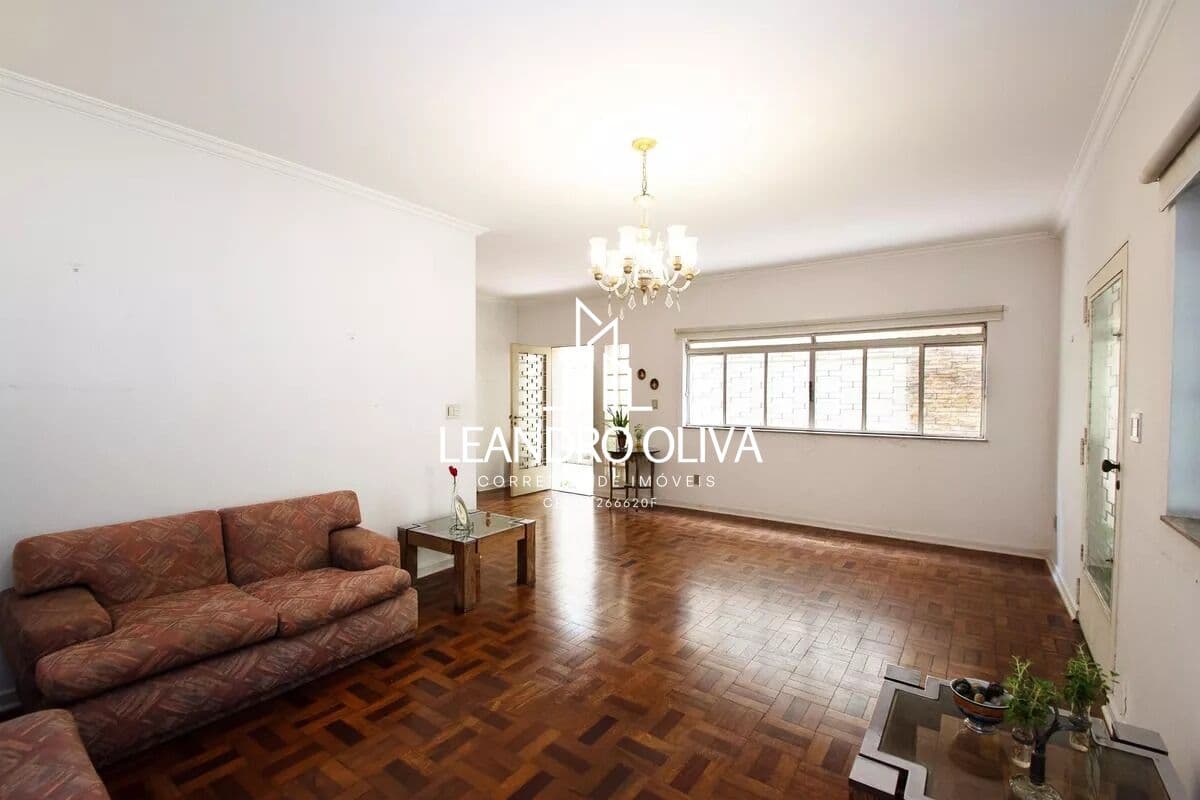 🏡 Casa à Venda – Jardim Paulistano | São Paulo
