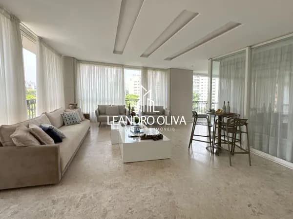 🏙️ Apartamento Alto Padrão à Venda em Moema – Rua Canário