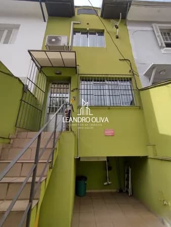 🏡 Sobrado à Venda na Vila Clementino – Excelente Localização!