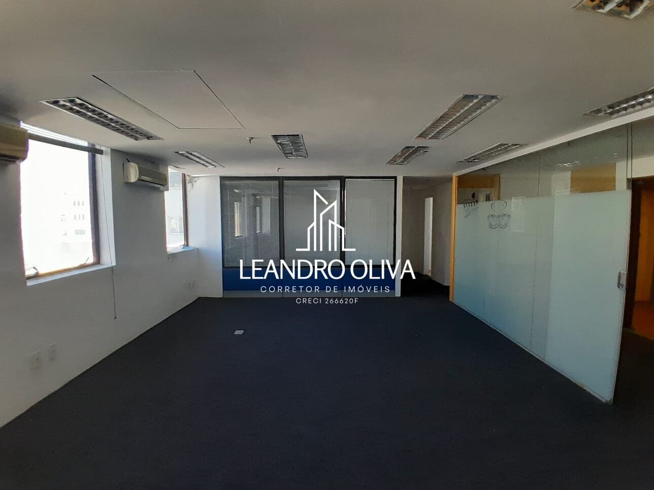 Sala/Conjunto em São Paulo - Jardim Paulista
