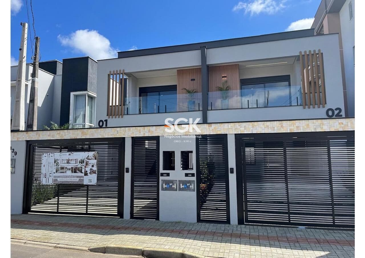 Sobrado Geminado Alto Padrão no Residencial Ibiza | 3 Suítes, Jacuzzi e Automação | Jardim Sofia, Joinville