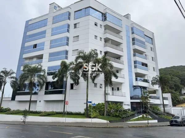 Apartamento Semi Mobiliado no Star América Residence | 3 Suítes | 138m² Privativos | Bairro América – Joinville