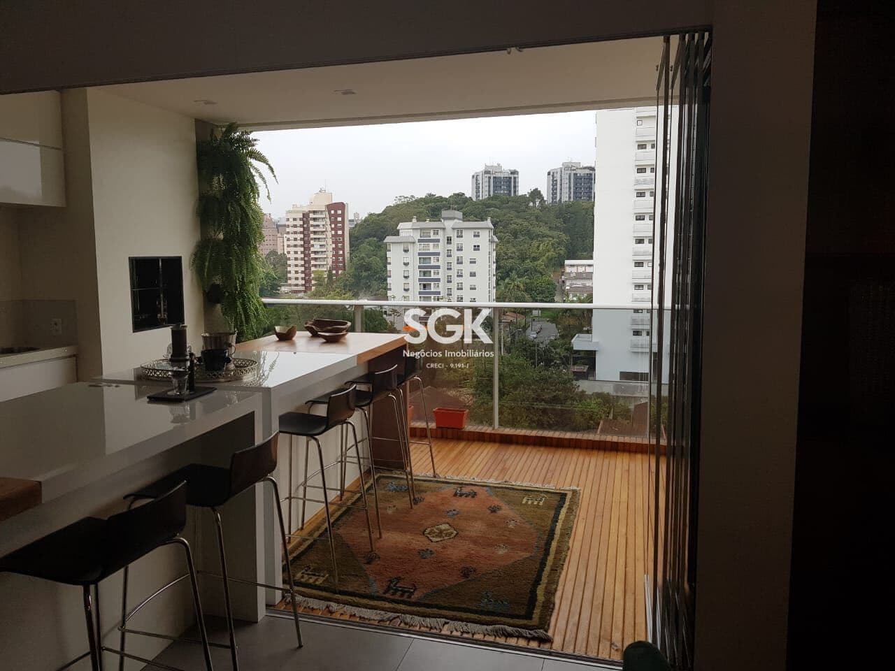 Apartamento Alto Padrão para Locação no Bairro Atiradores, Joinville-SC