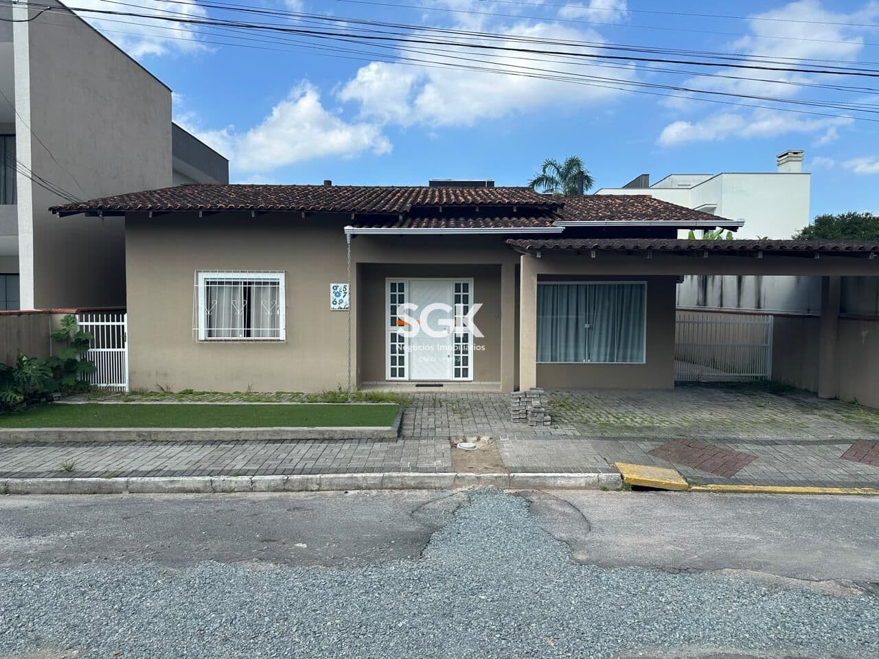 Casa em Condomínio Fechado com 3 Dormitórios no Vila Nova – Conforto, Segurança e Lazer Completo