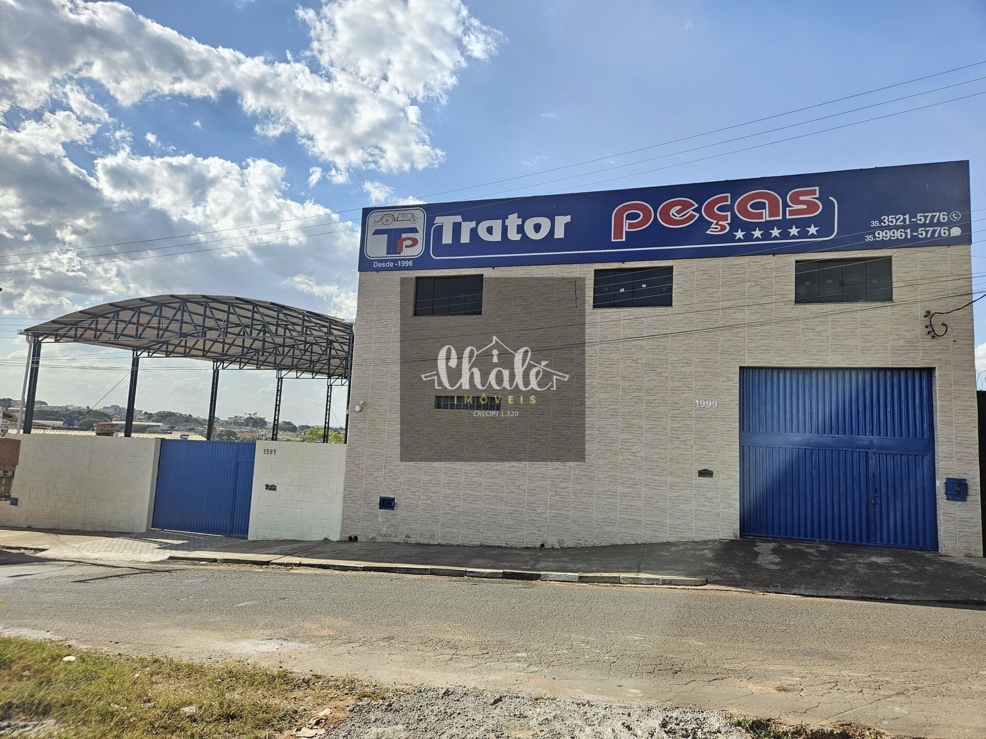 Pavilhão/Galpão Industrial em Serra das Brisas, Passos/MG