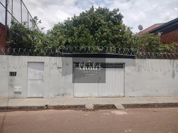 Casa em Passos - Jardim Satélite