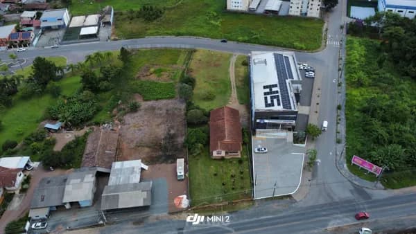 Terreno Comercial para Construção de Galpão entre outros