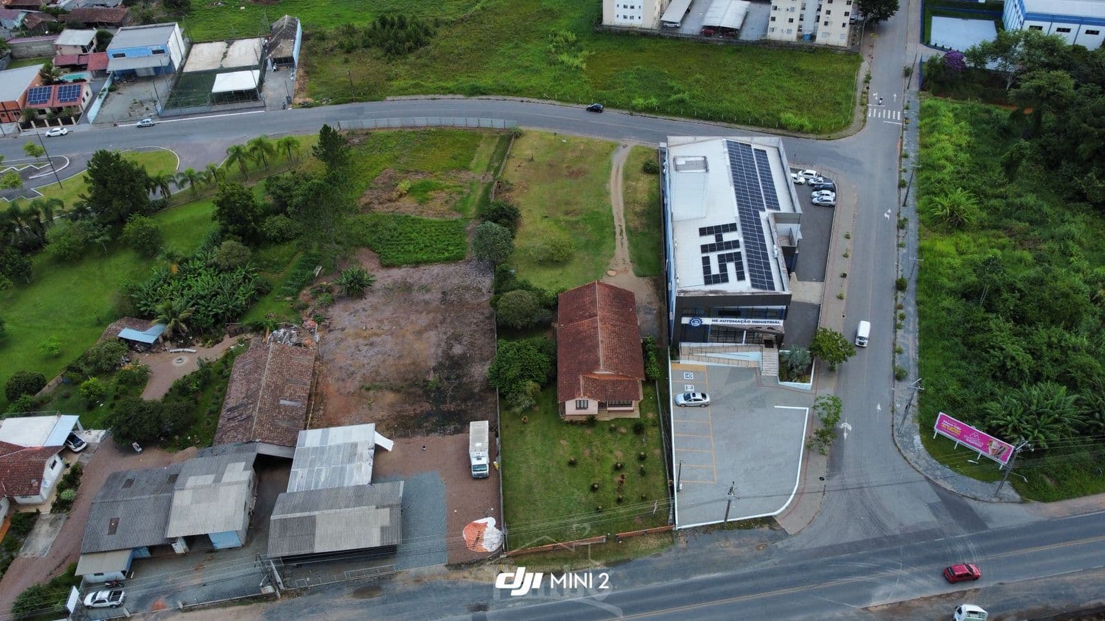 Terreno Comercial para Construção de Galpão entre outros