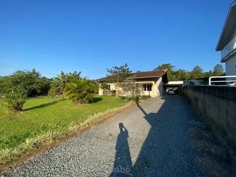 Casa em Timbó - Estados