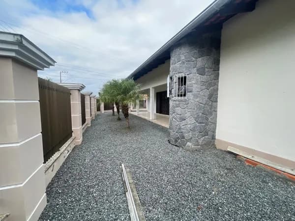 Casa em Timbó - Quintino