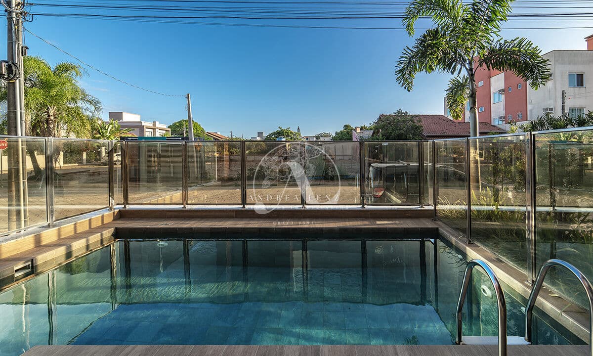 Apartamento semi-mobiliado para venda em Mariscal
