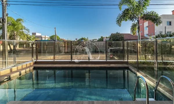 Apartamento semi-mobiliado para venda em Mariscal