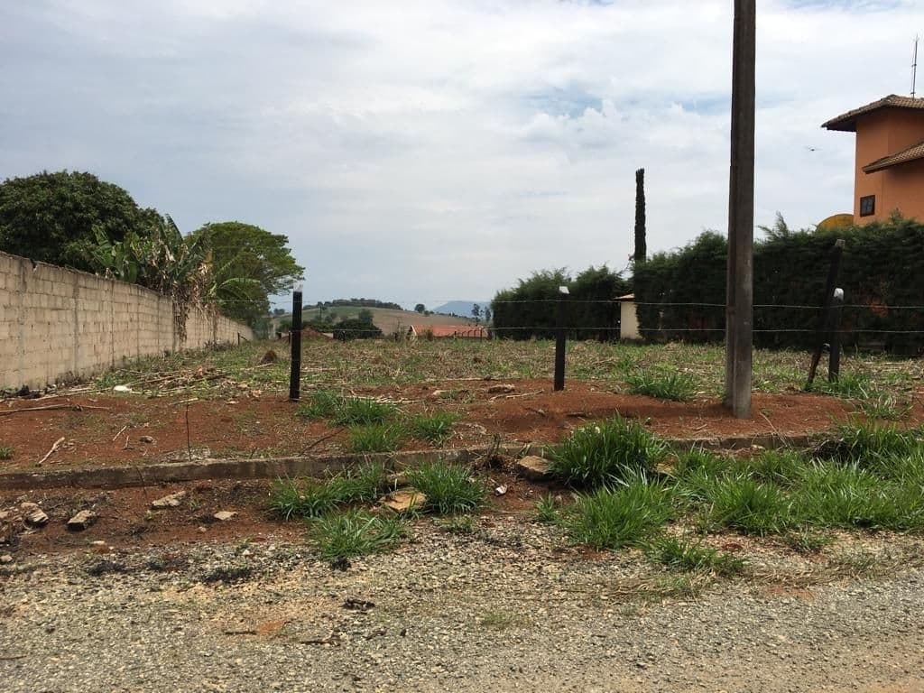 Terreno à venda, 1000 m² - Colina Bandeirantes - Pouso Alegre/MG