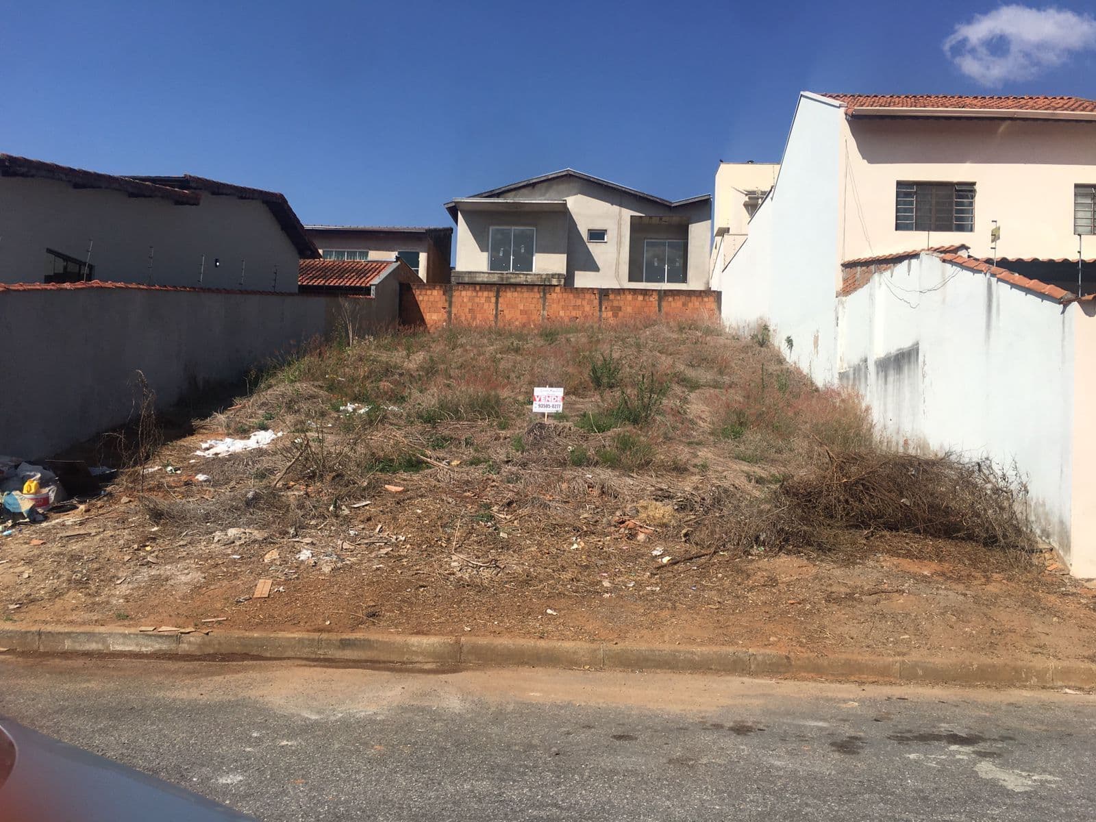 Lote/Terreno em Pouso Alegre - Colinas de Santa Bárbara