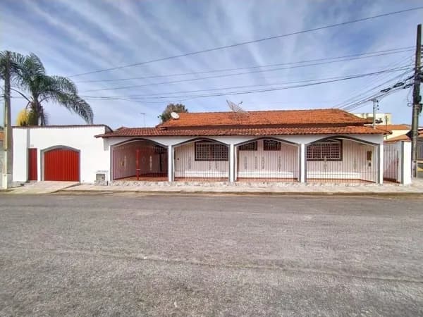 Casa em Jardim Paraíso, Pouso Alegre/MG