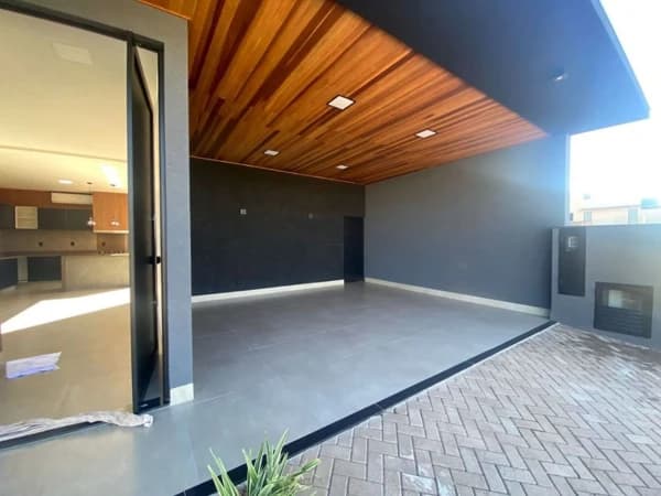 Casa à venda no bairro Guestier Residencial Boutique em Piratininga/SP