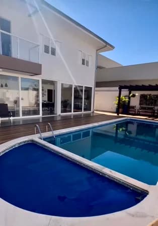 Compre Casa no Condomínio Village Campo Novo com 3 Dormitórios, 1 Suíte, em Bauru, por R$ 1.350.000.