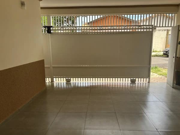 Casa à venda no bairro Jardim América em Bauru/SP