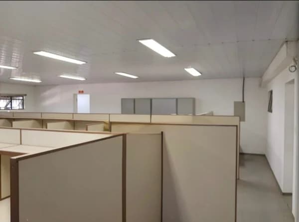 Indústria à venda no bairro Distrito Industrial Marcus Vinícius Feliz Machado em Bauru/SP