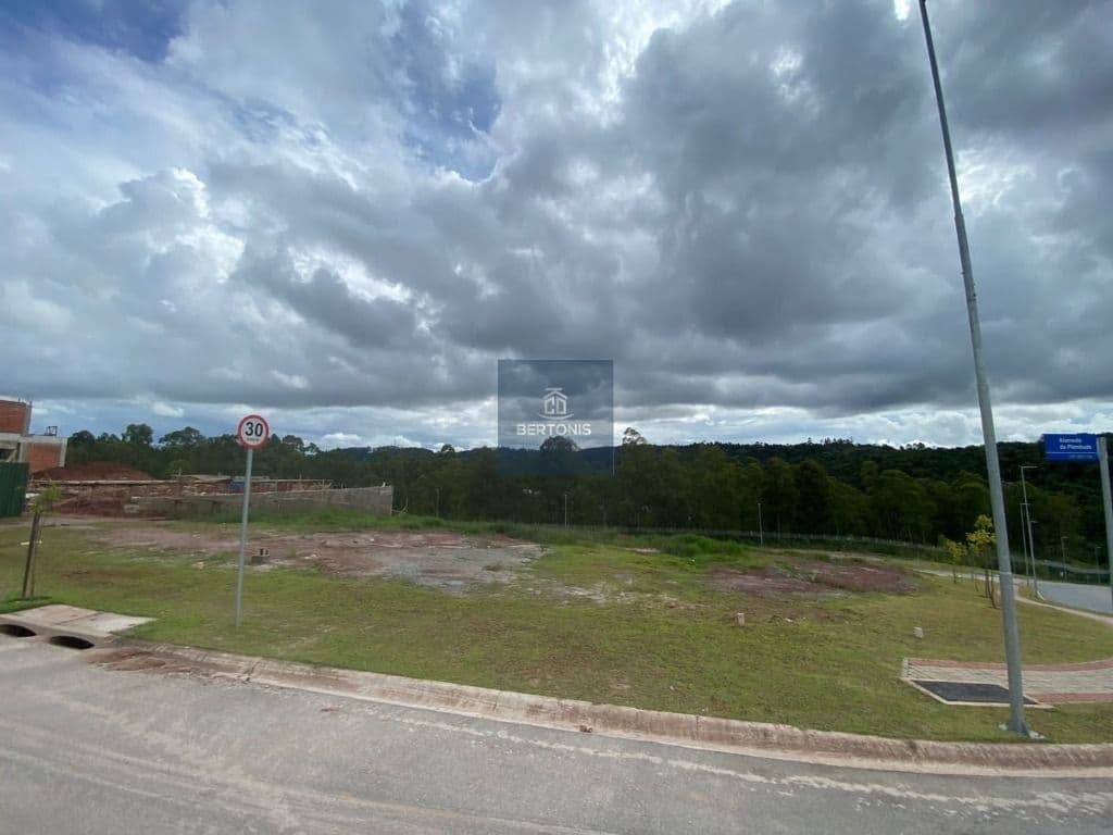 Terreno em Condomínio Itahye/ Alphaville - Tamboré