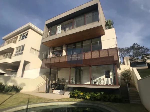 Casa Maravilhosa Mobiliada no Gênesis 1 em Alphaville
