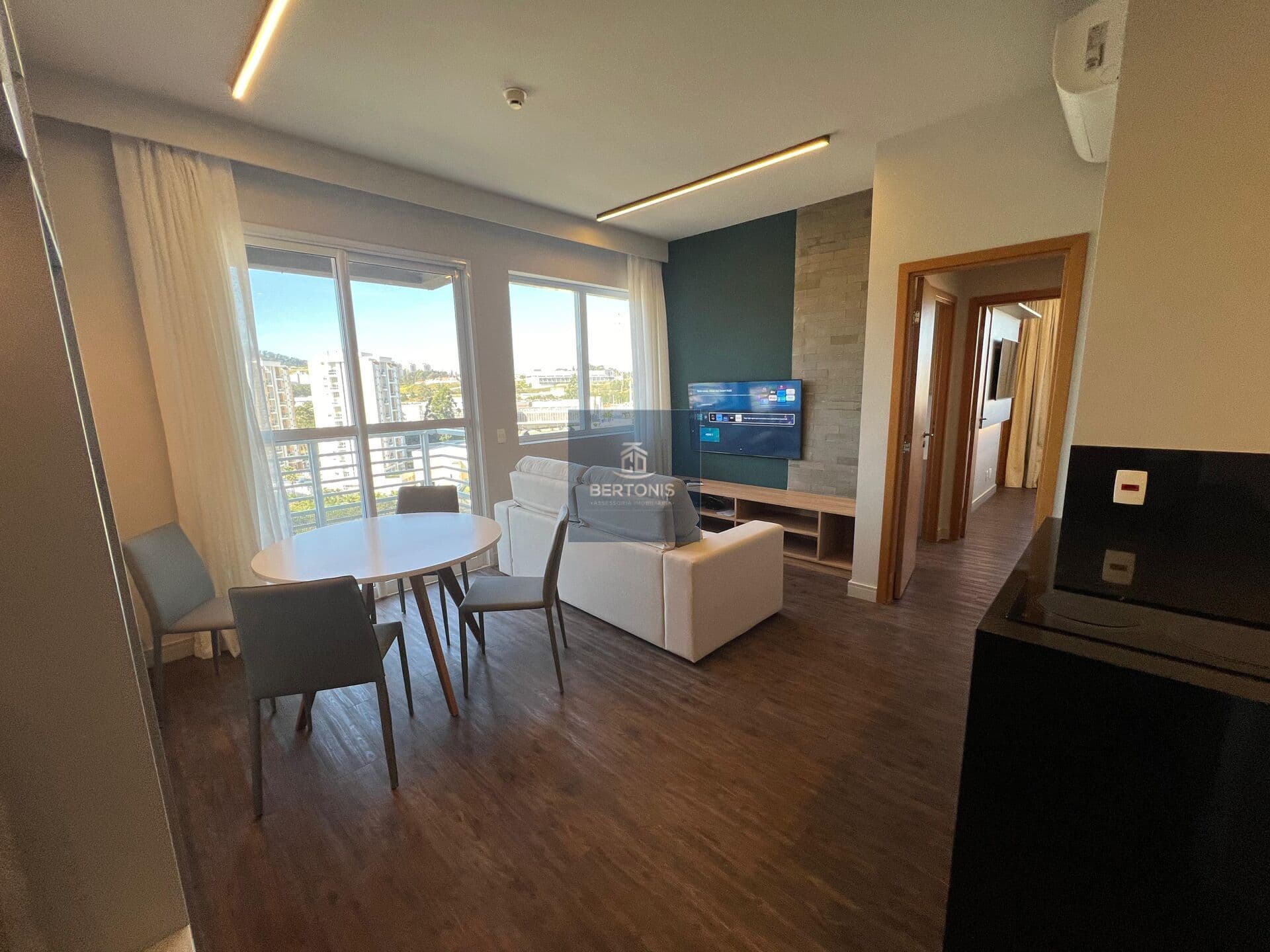 Apartamento mobiliado, alto padrão em Alphaville, Santana de Parnaíba/SP