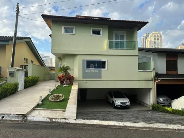 Casa à venda no residencial 3 em Alphaville!!