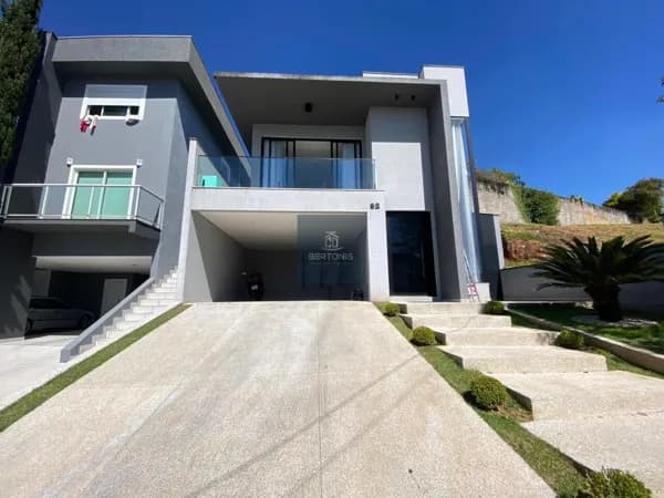 Casa em Condomínio em Suru, Santana de Parnaíba/SP