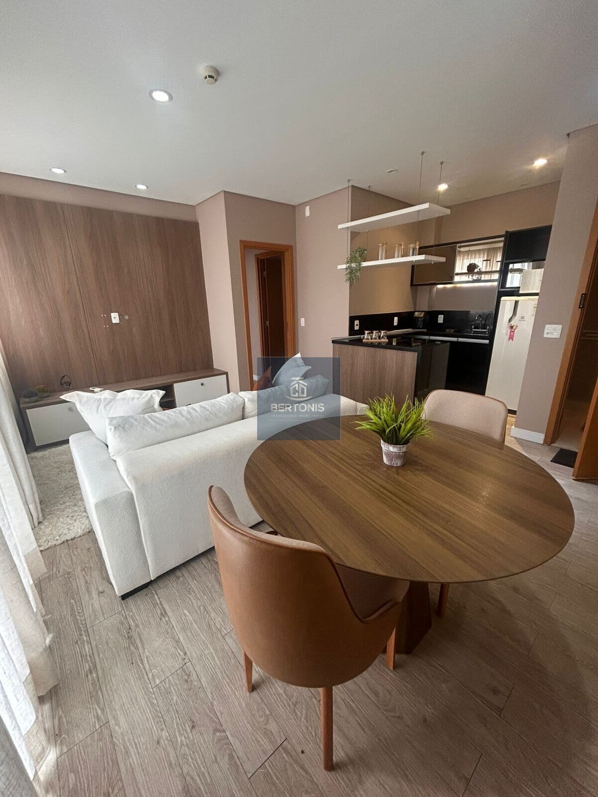 Apartamento mobiliado alto padrão 2 Dorm sendo 1 suite, para locação em Alphaville