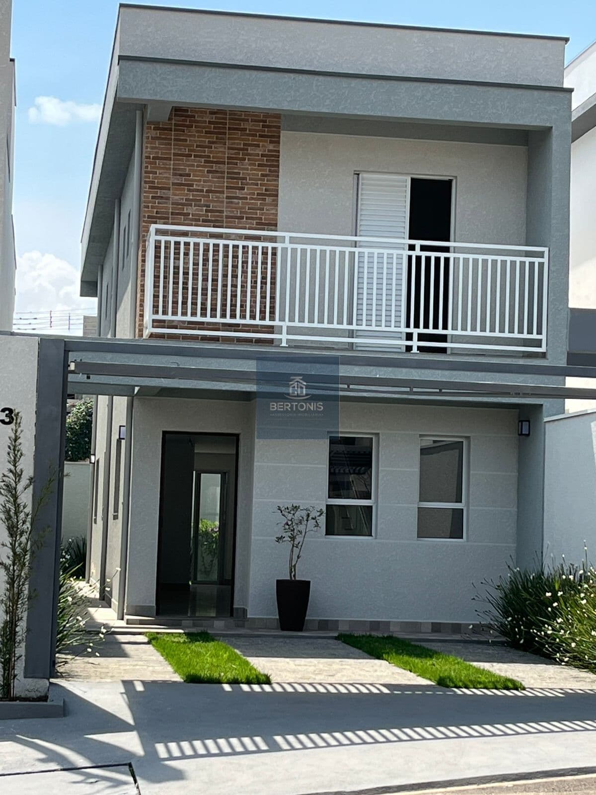 Sobrado em Condomínio fechado no Villas do Jaguari, Santana de Parnaíba/SP