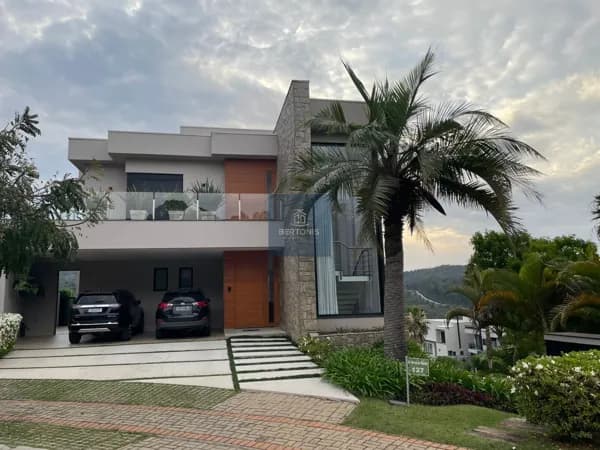 Casa Alto Padrão em Cidade Tamboré, Santana de Parnaíba/SP