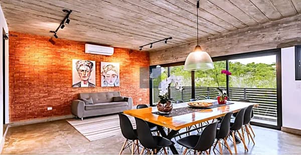 Casa em condomínio com 3 suítes + 1 dorm, 4 vagas , com uma vista linda e excepcional!
