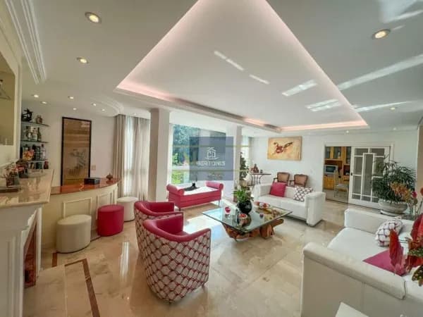Casa Alto Padrão à venda com 5 suítes em Alphaville - Santana de Parnaíba SP
