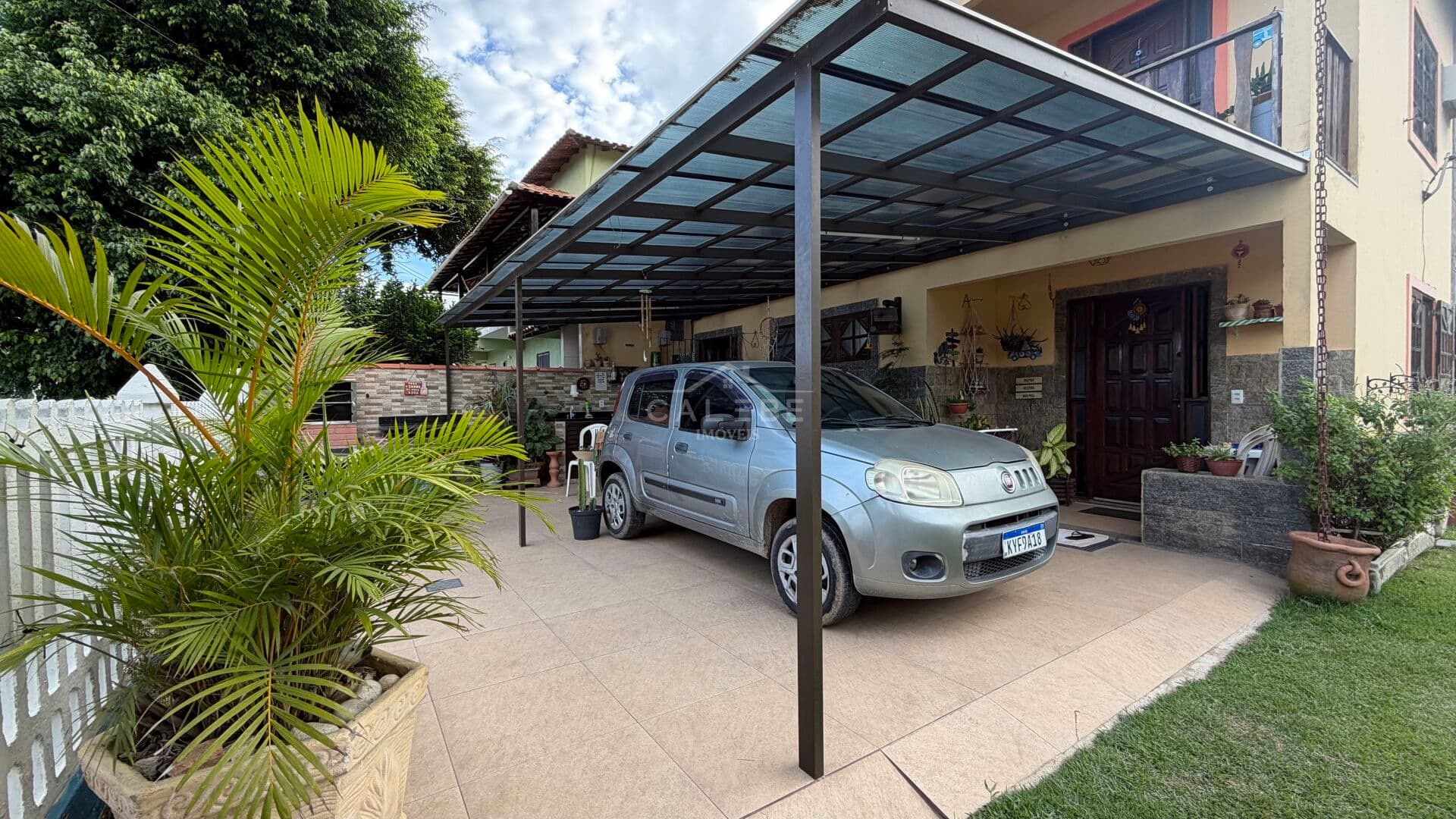 DUPLEX PRÓXIMO A LAGOA - 2 QUARTOS - R$350.000,00 / PRAIA SECA - ARARUAMA